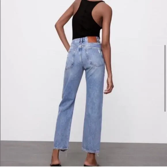 Zara “pepper mom Jean” size 6 - Picture 2 of 15